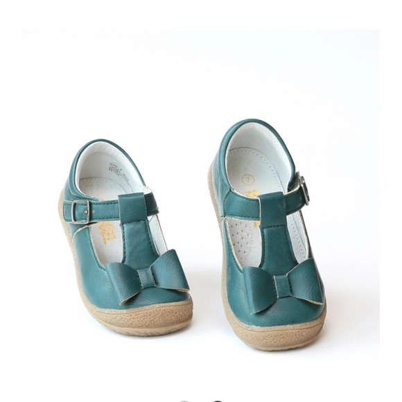 Sold! - Picture 3 of 8